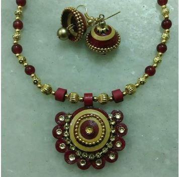 Jhumka-Pendant Set